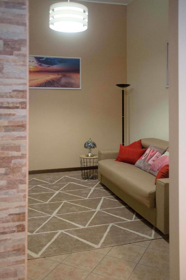 Appartamento Timeless Con Piscina E Tennis Valbrona Exterior foto