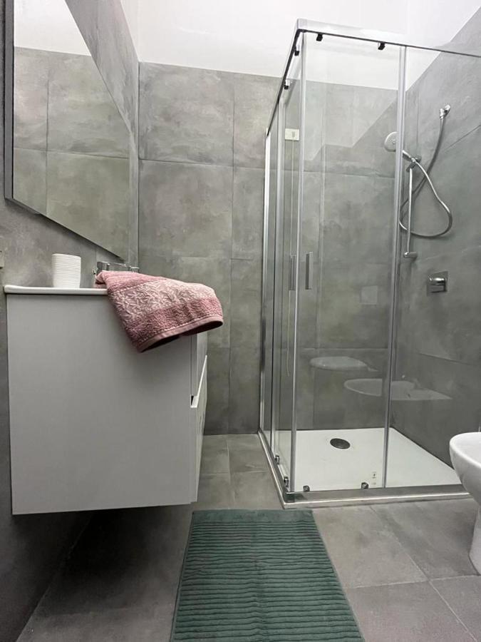 Appartamento Timeless Con Piscina E Tennis Valbrona Exterior foto